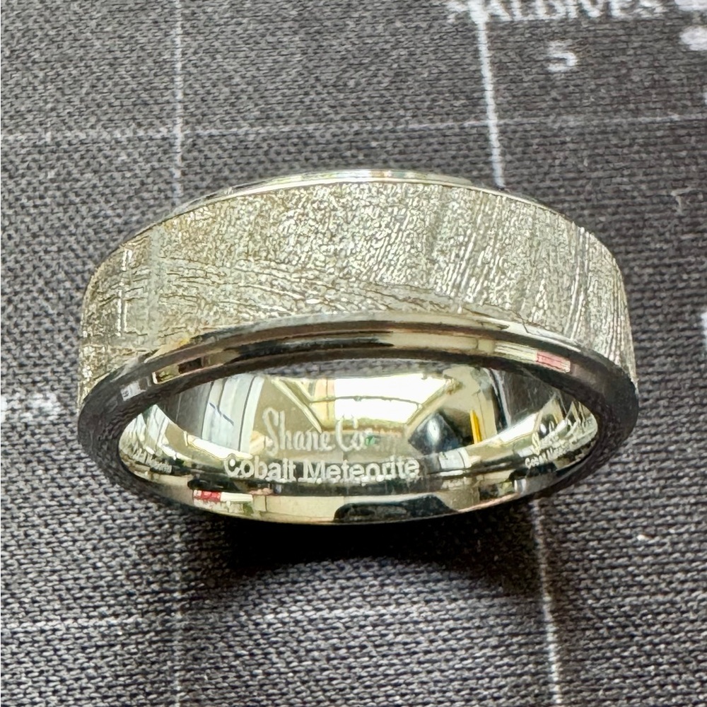 Shane Co. Cobalt Meteorite Textured Band - Silver Tone